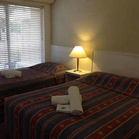 Motel Farnboro Narooma Exterior photo