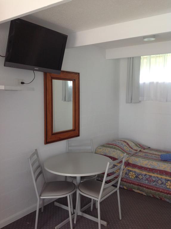 Farnboro 3* Narooma
